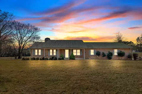 623 Highway 50, Centerville, TN 37033