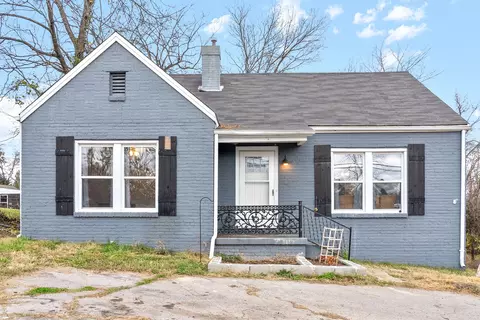 1475 Golf Club Ln, Clarksville, TN 37040