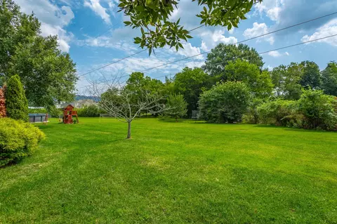 8628 Streamside Dr, Ooltewah, TN 37363 photo 46
