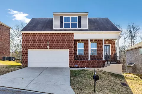2713 Amber Crest Ct, Antioch, TN 37013