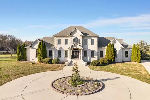 1705 Twelve Oaks Ln, Murfreesboro, TN 37127