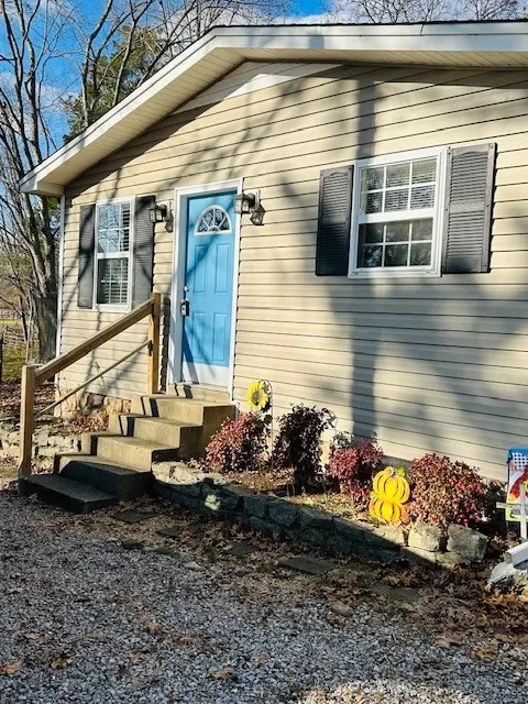 546 Central Valley Rd, Murfreesboro, TN 37129