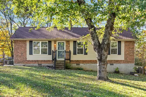 476 Aspen Dr, Clarksville, TN 37042