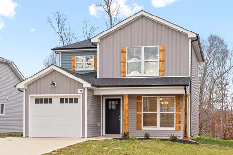 197 Woodland Station Dr, Clarksville, TN 37040