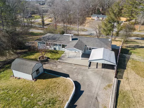 716 Kleeman Dr, Clarksville, TN 37040