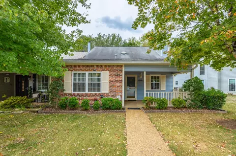 1300 Leaside Ln, Hixson, TN 37343