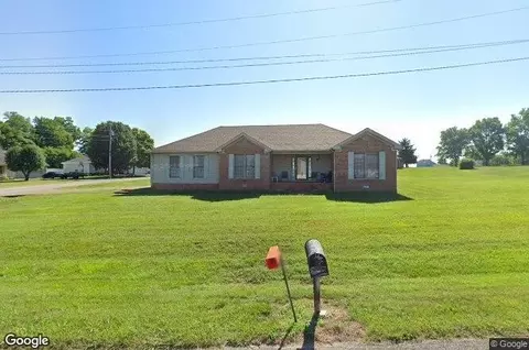 1400 Oak Tree Ct, Hopkinsville, KY 42240