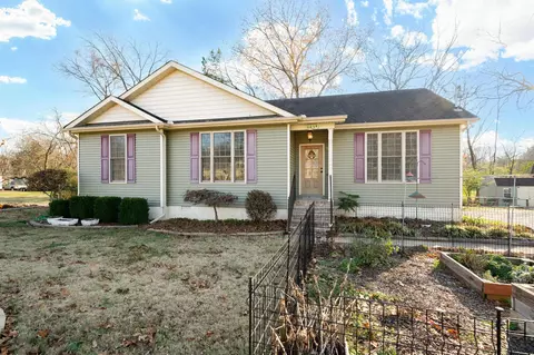 643 Central Valley Rd, Murfreesboro, TN 37129