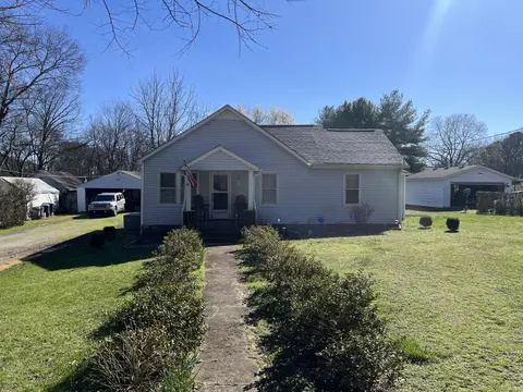 111 Plumlee, Hendersonville, TN 37075