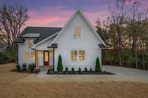 1703 Tammany Dr # B, Nashville, TN 37206
