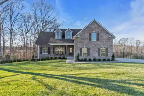 4184 Ironwood Dr, Greenbrier, TN 37073