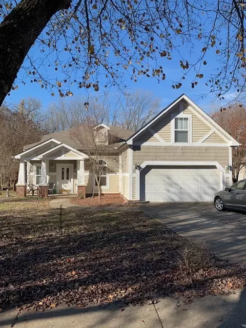 109 Cross Cove Ct, Hendersonville, TN 37075