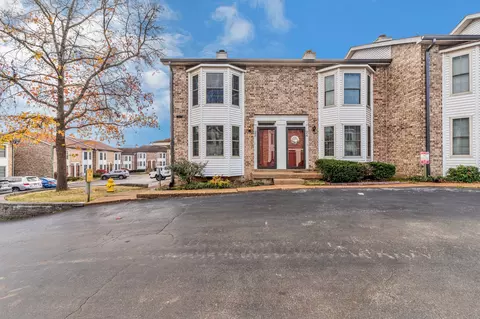 250 Sanders Ferry Rd #23, Hendersonville, TN 37075