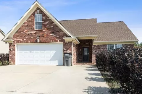 1018 Monticello Pl, Gallatin, TN 37066