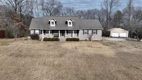 248 Bible Hill Rd, Holladay, TN 38341