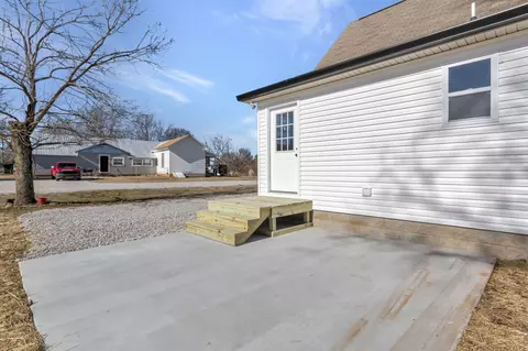 211 Walnut St, Decherd, TN 37324 photo 28