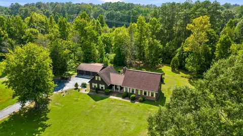 230 Sabre Cir, Ringgold, GA 30736