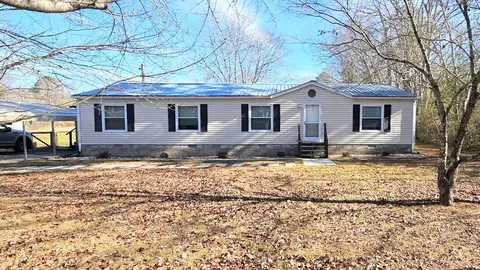 1316 Old West Point Rd, Smithville, TN 37166