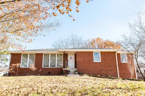 131 Chiroc Rd, Hendersonville, TN 37075