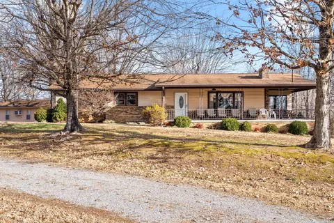 405 Cheree Loop, Stewart, TN 37175