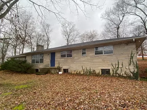 4381 Galen Rd, Lafayette, TN 37083