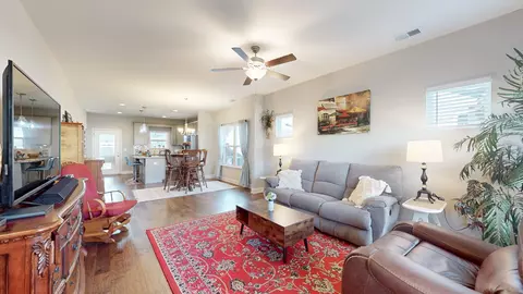 1009 Violet St, Spring Hill, TN 37174 photo 3