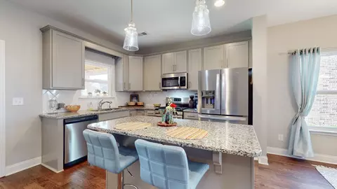 1009 Violet St, Spring Hill, TN 37174 photo 9