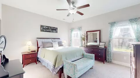 1009 Violet St, Spring Hill, TN 37174 photo 4