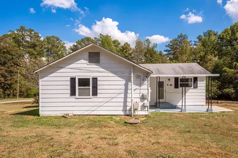 289 Neal Dr, Rossville, GA 30741