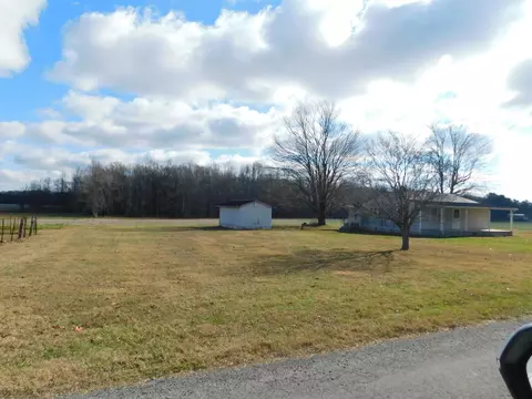 998 Floyd Rd, Manchester, TN 37355