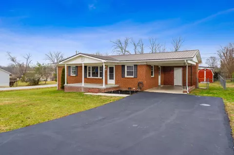 340 E Jere Whitson Rd, Cookeville, TN 38501