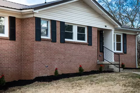 211 Apache Trl, Columbia, TN 38401 photo 3