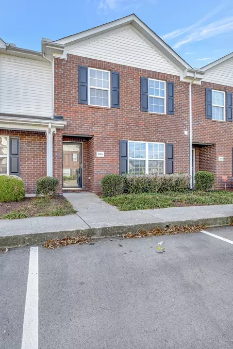 3004 George Buchanan Dr, La Vergne, TN 37086