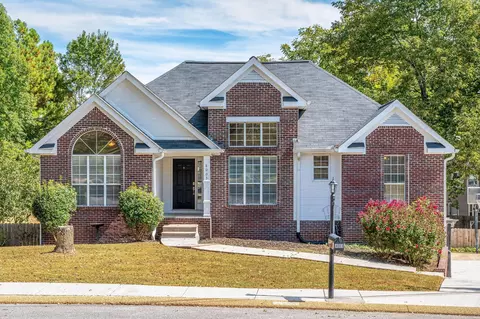 8003 Hamilton Mill Dr, Chattanooga, TN 37421