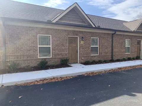 1317 Willow Dr, Manchester, TN 37355