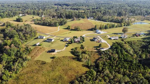 View/Area - 341 Murrell Rd, Dickson, TN 37055 photo 2 of 2