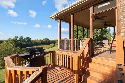 Exterior - 341 Murrell Rd, Dickson, TN 37055 photo 4 of 4
