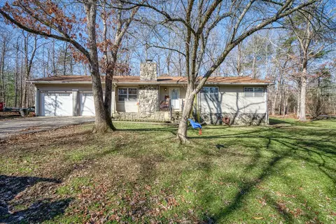 411 Wahoo Dr, Crossville, TN 38572