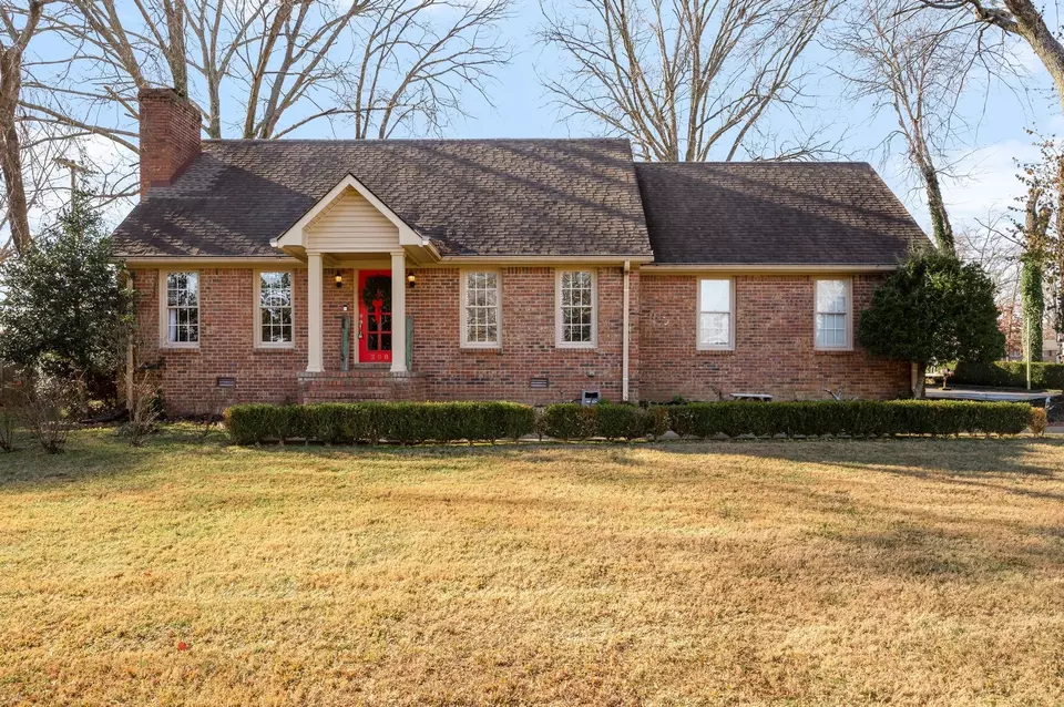 208 Meadowbrook St, Tullahoma, TN 37388 45 Photos Movoto