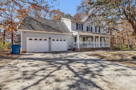 202 Cleo Cir, Ringgold, GA 30736
