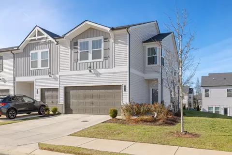 1823 Canton Ct, Lebanon, TN 37087