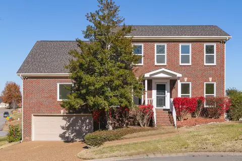 101 River Ct, Nashville, TN 37221