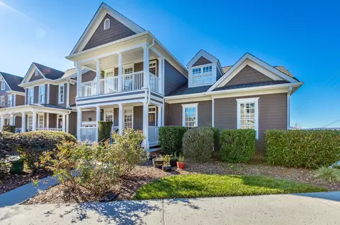 1691 Westover Ln, Chattanooga, TN 37405