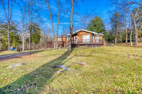 1990 Old Clarksville Pike, Chapmansboro, TN 37035