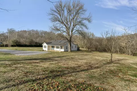 1225 Berea Church Rd, Lebanon, TN 37087