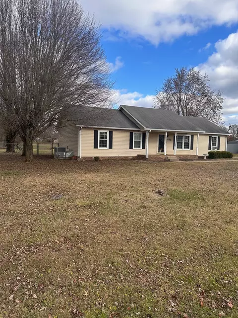 526 Blueridge Dr, Murfreesboro, TN 37129
