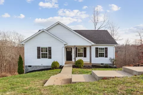 561 Skyview Dr, Ashland City, TN 37015