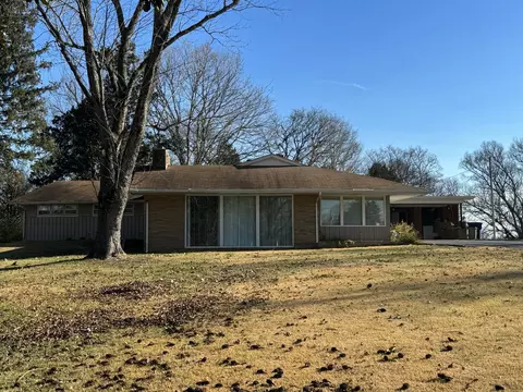 213 Orchard Dr, Shelbyville, TN 37160