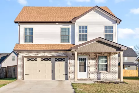 446 Irish Hills Dr, Clarksville, TN 37042