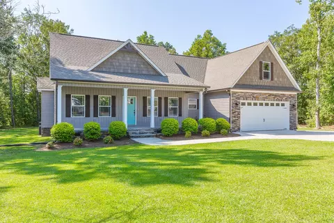 308 Cardinal Ln, Dalton, GA 30721